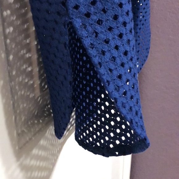 Banana Republic shirt - Picture 2 of 4